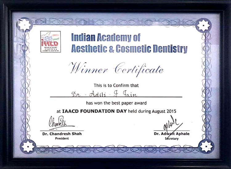 Dr.Aditi-Jain-Indian-Academy- Aesthetic& Cosmetic-Dentistry